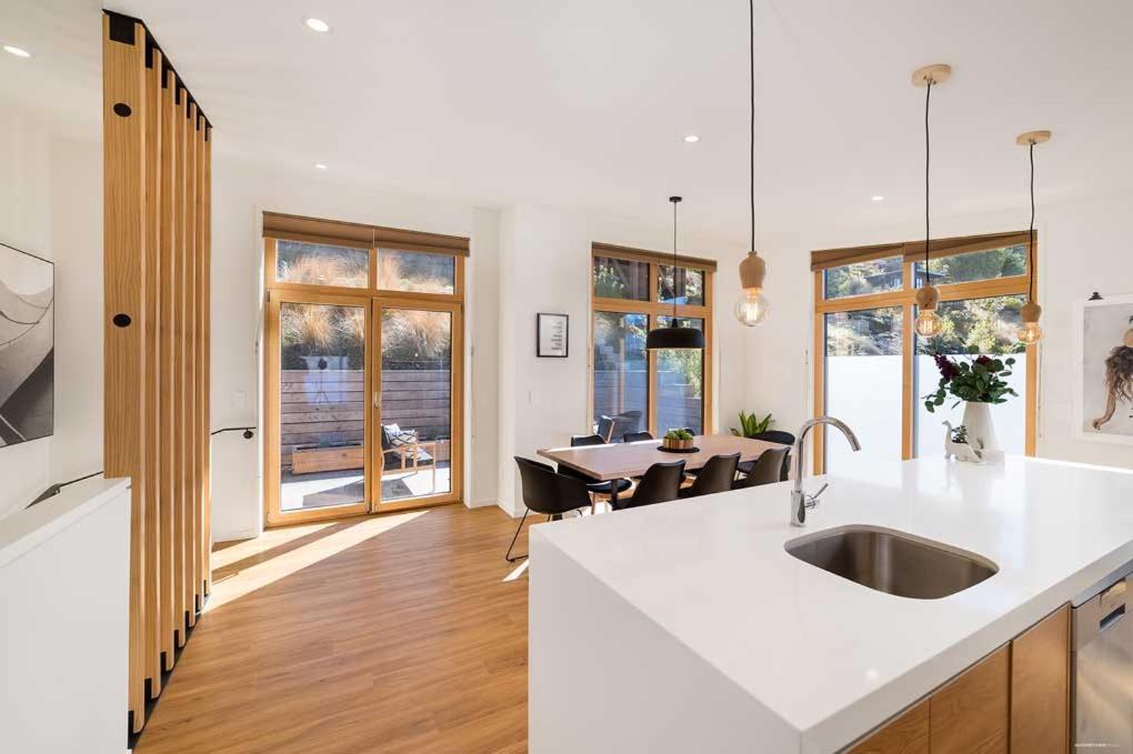 The Lairds Bothy Villa Queenstown Exteriör bild